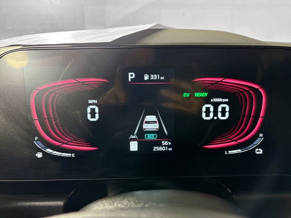 Used 2023 Kia Niro EX Touring FWD image 14