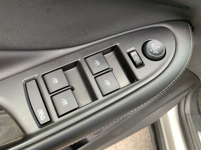 Used 2019 Buick Envision Essence image 20