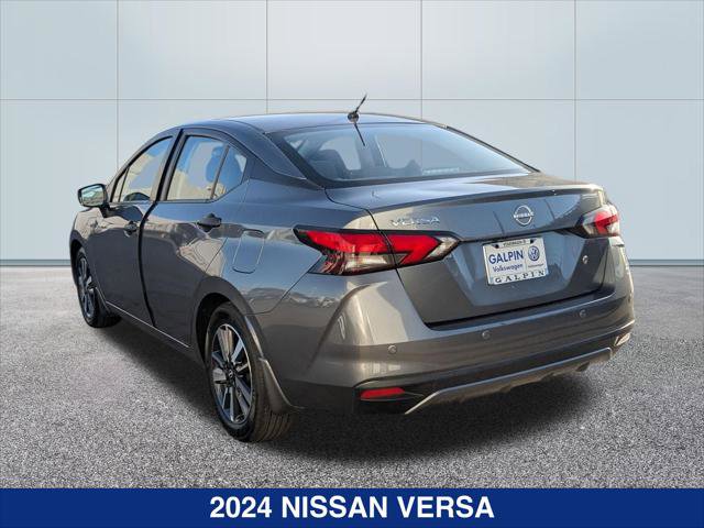 Used 2024 Nissan Versa S w/ S Plus Package FWD image 3