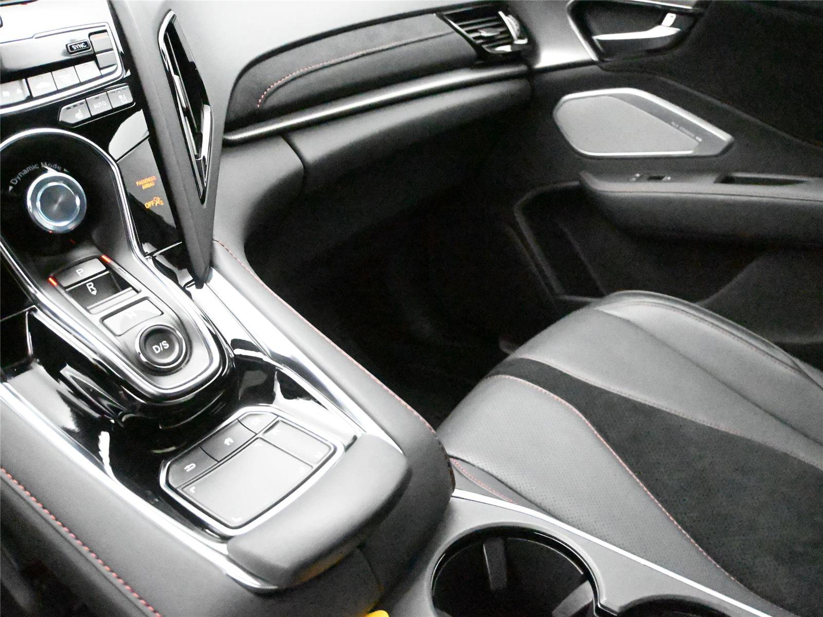 Certified 2025 Acura RDX A-Spec image 5