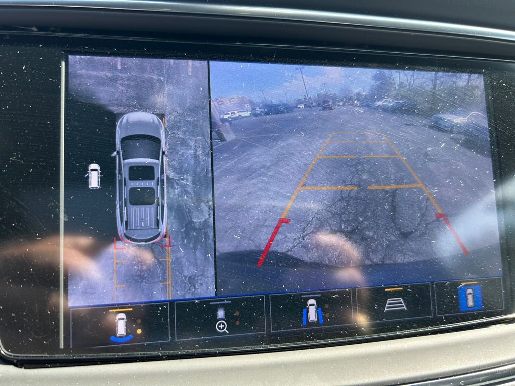 Used 2024 Buick Enclave Premium w/ Experience Buick Package image 22