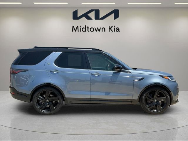 Used 2021 Land Rover Discovery HSE R-Dynamic AWD/4WD image 2