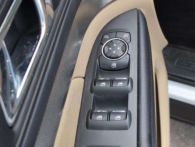 Used 2016 Ford Explorer FWD image 16