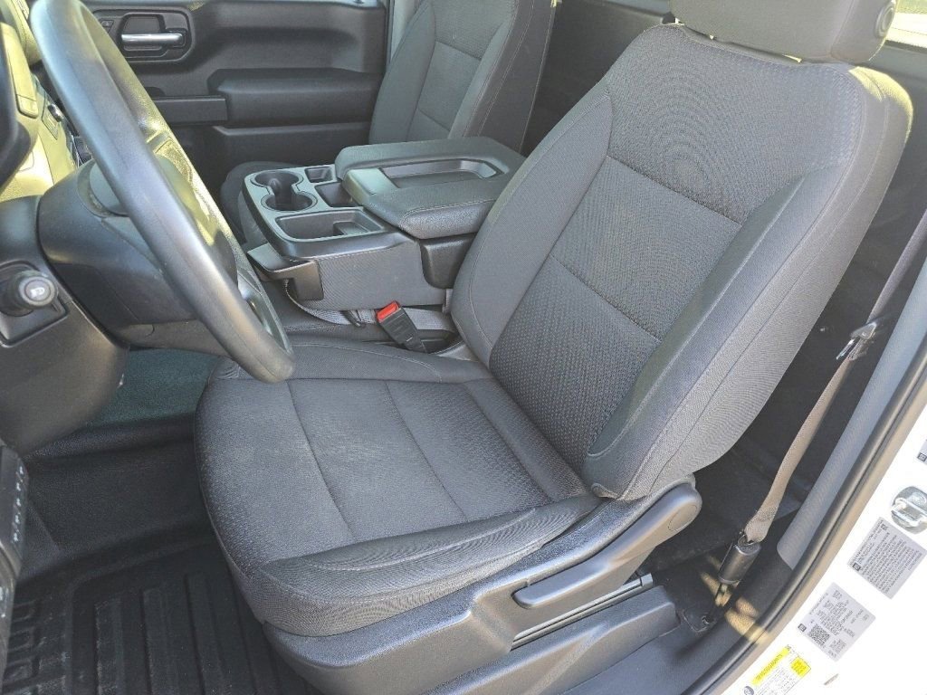 Used 2024 Chevrolet Silverado 3500 W/T AWD/4WD image 30