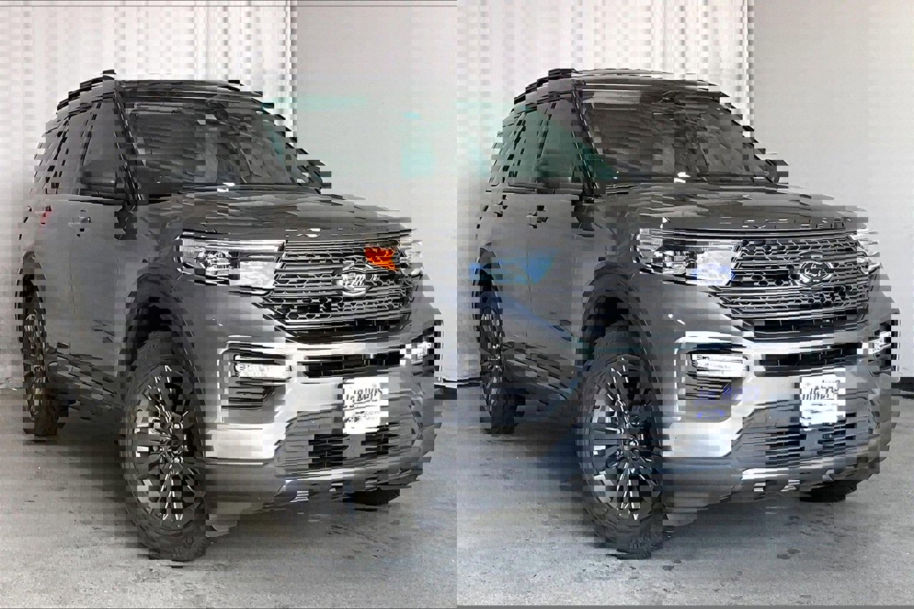 Used 2021 Ford Explorer XLT w/ Equipment Group 202A image 1