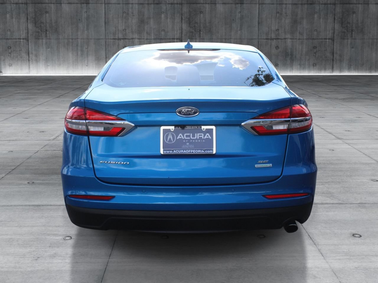 Used 2019 Ford Fusion SE FWD image 5