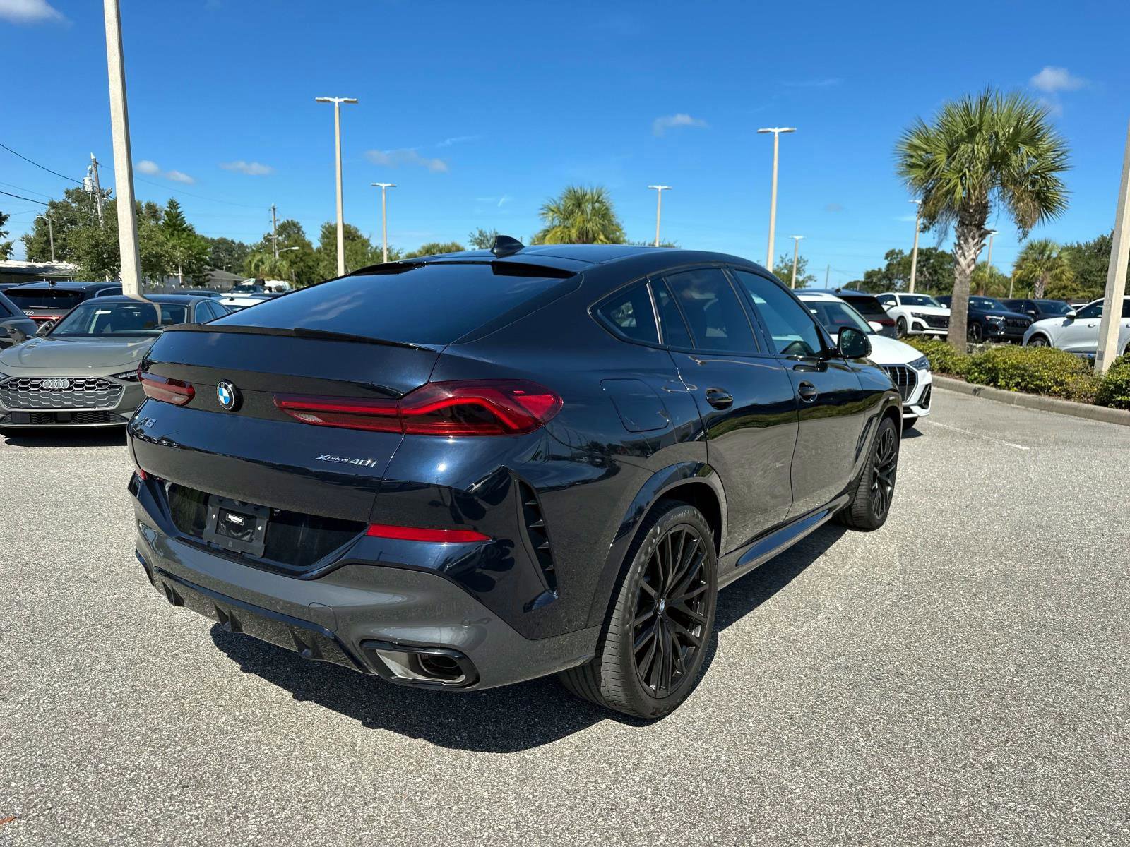 Used 2023 BMW X6 xDrive40i w/ M Sport Package image 4