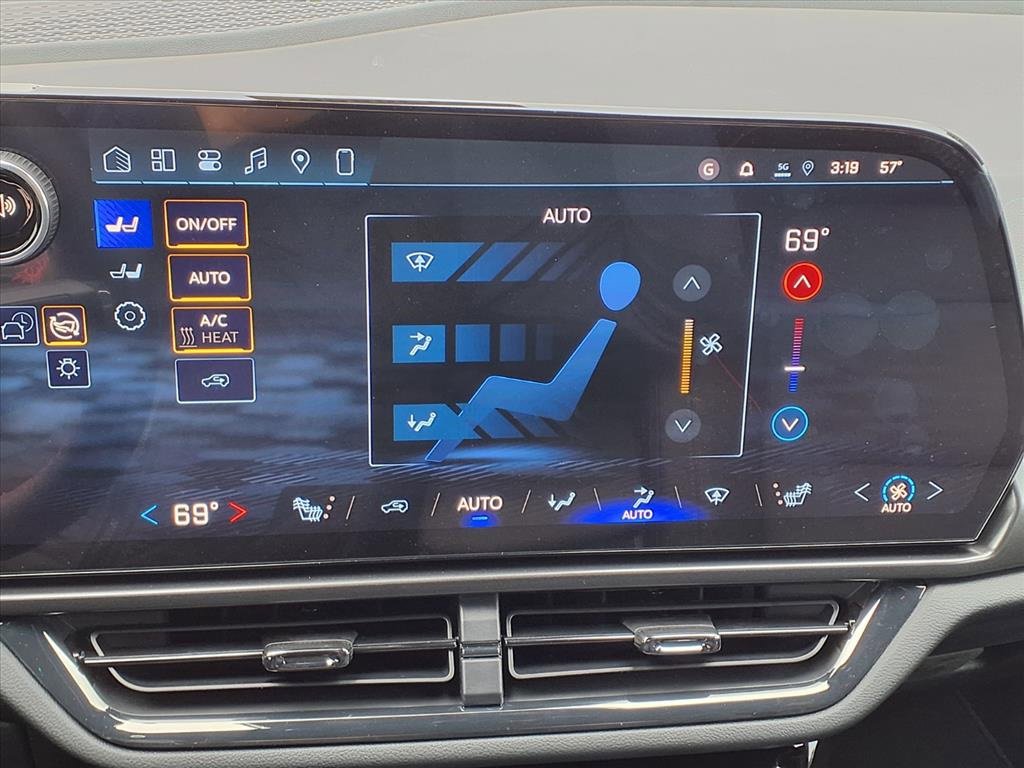 New 2026 Chevrolet Equinox EV RS image 13