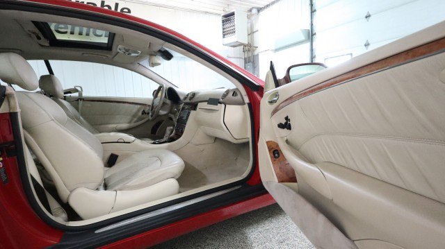 Used 2005 Mercedes-Benz CLK 320 Coupe image 10