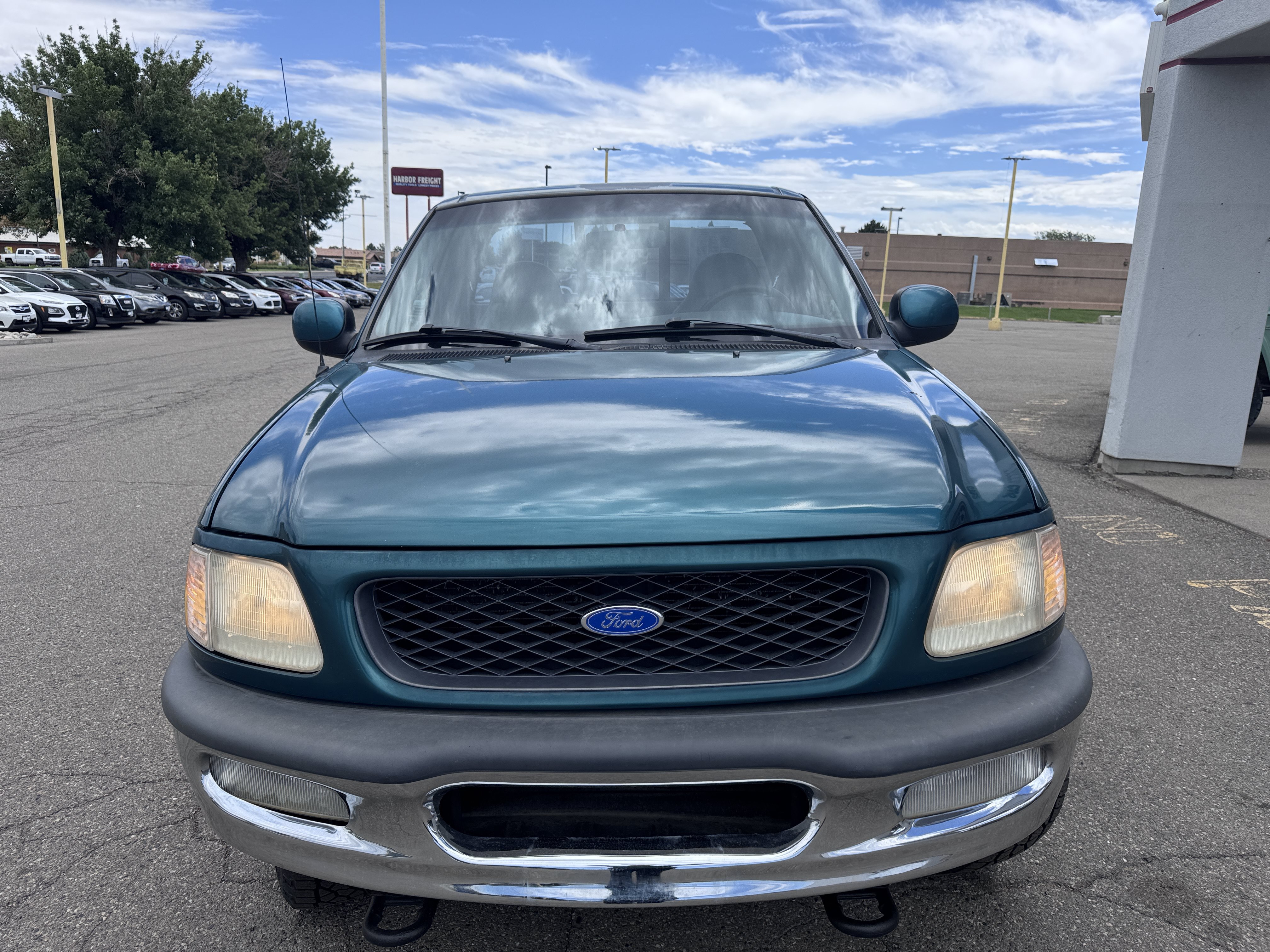 Used 1997 Ford F150 4x4 Regular Cab image 3