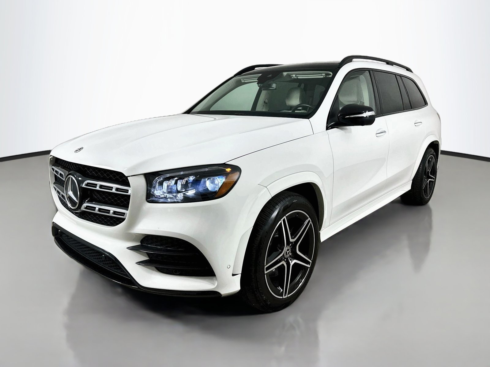 Used 2022 Mercedes-Benz GLS 450 4MATIC image 1