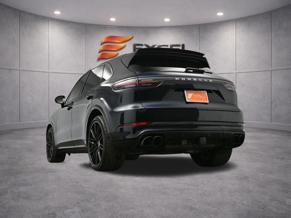 Used 2021 Porsche Cayenne Turbo w/ Premium Package Plus image 54