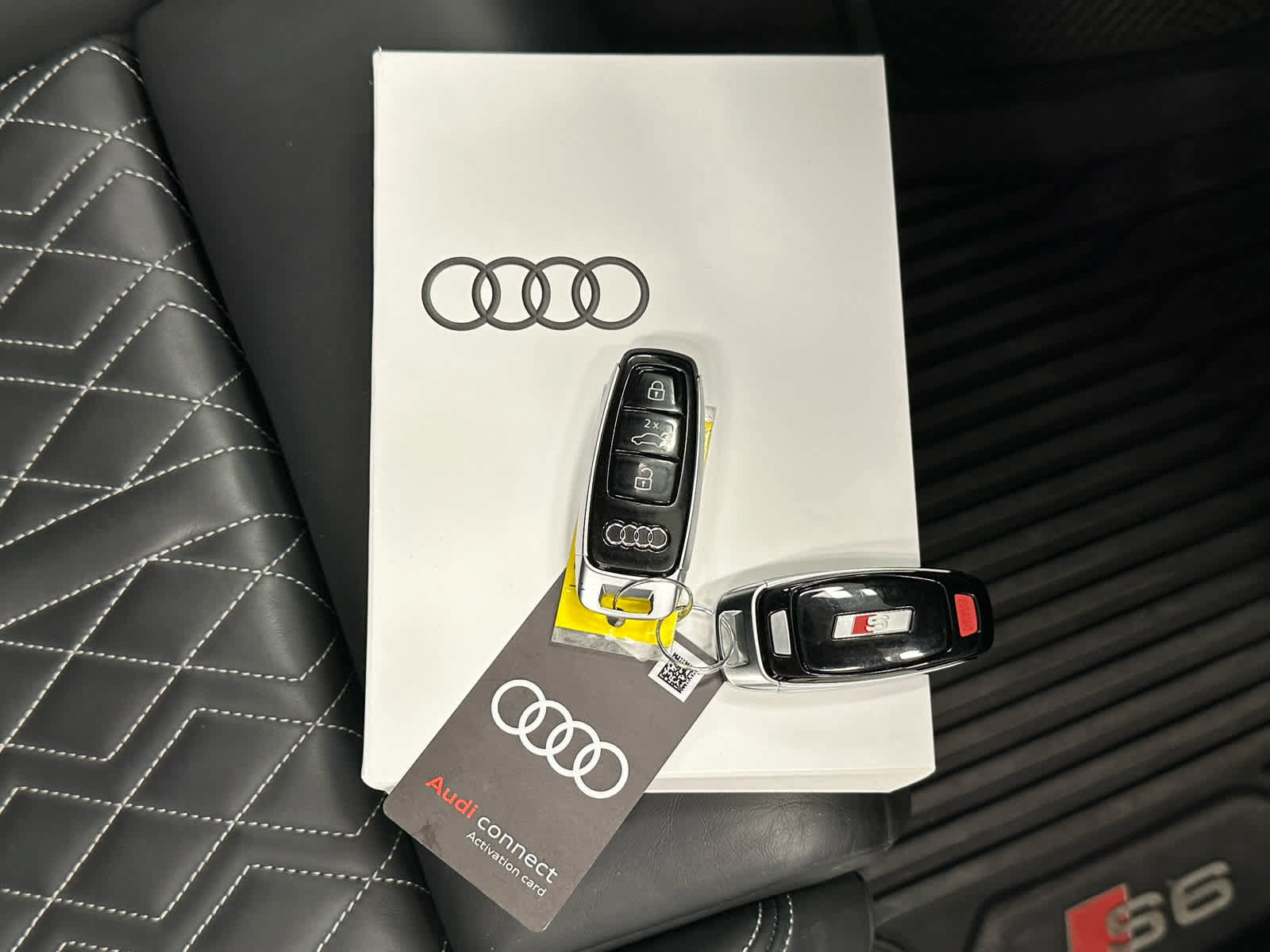 Used 2023 Audi S6 Premium Plus w/ Premium Plus Package AWD/4WD image 41