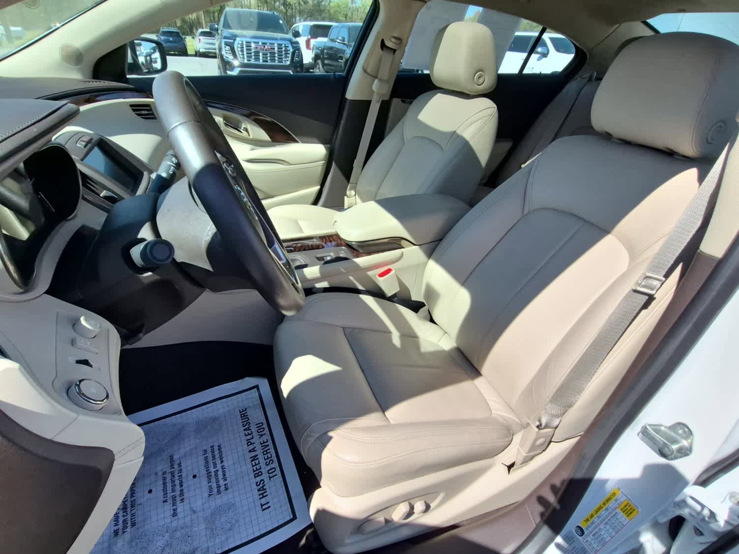 Used 2016 Buick LaCrosse Leather w/ Experience Buick Package FWD image 12