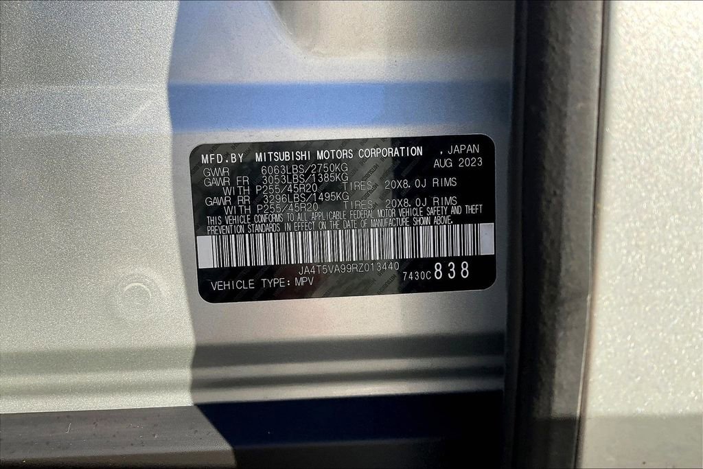 Used 2024 Mitsubishi Outlander SE image 29