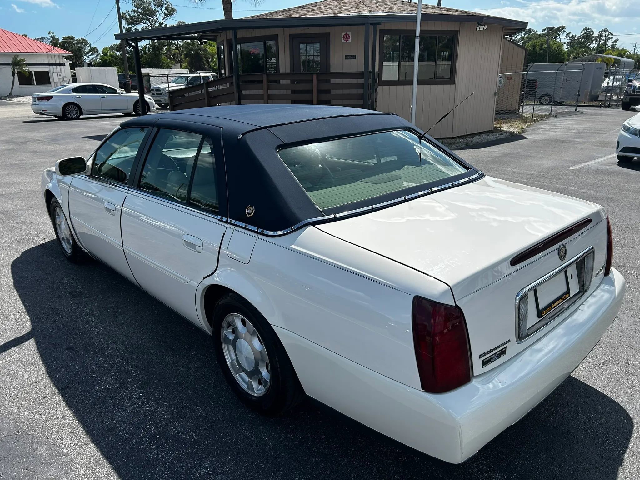 Used 2001 Cadillac De Ville Sedan image 22
