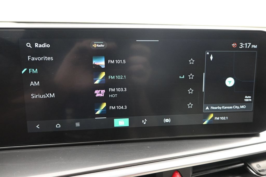Certified 2025 Kia Sorento S AWD/4WD image 18