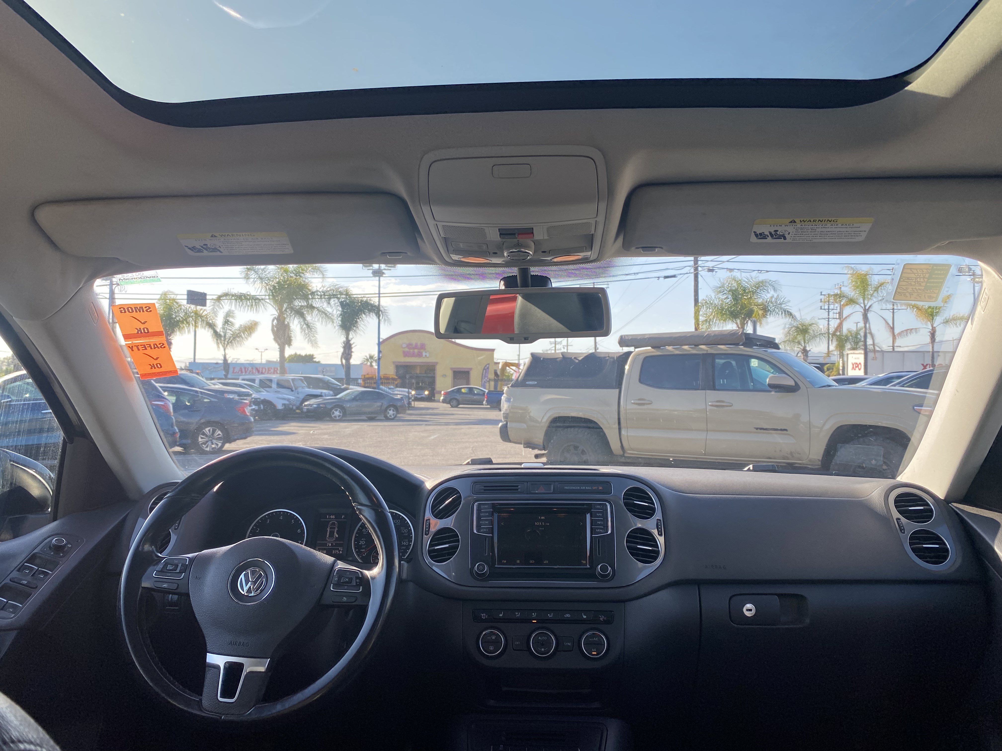 Used 2017 Volkswagen Tiguan Sport image 7