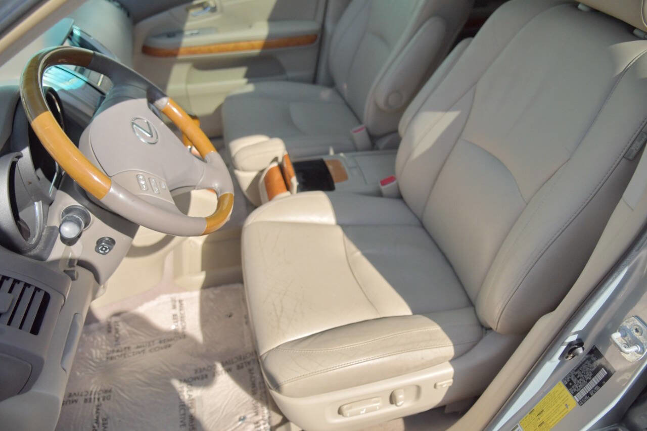 Used 2005 Lexus RX 330 image 19
