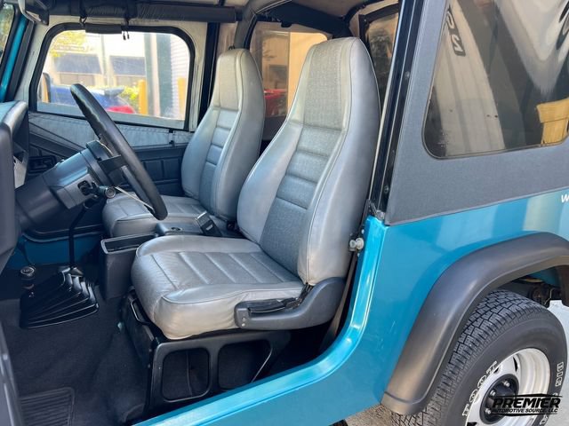 Used 1992 Jeep Wrangler 4WD image 59