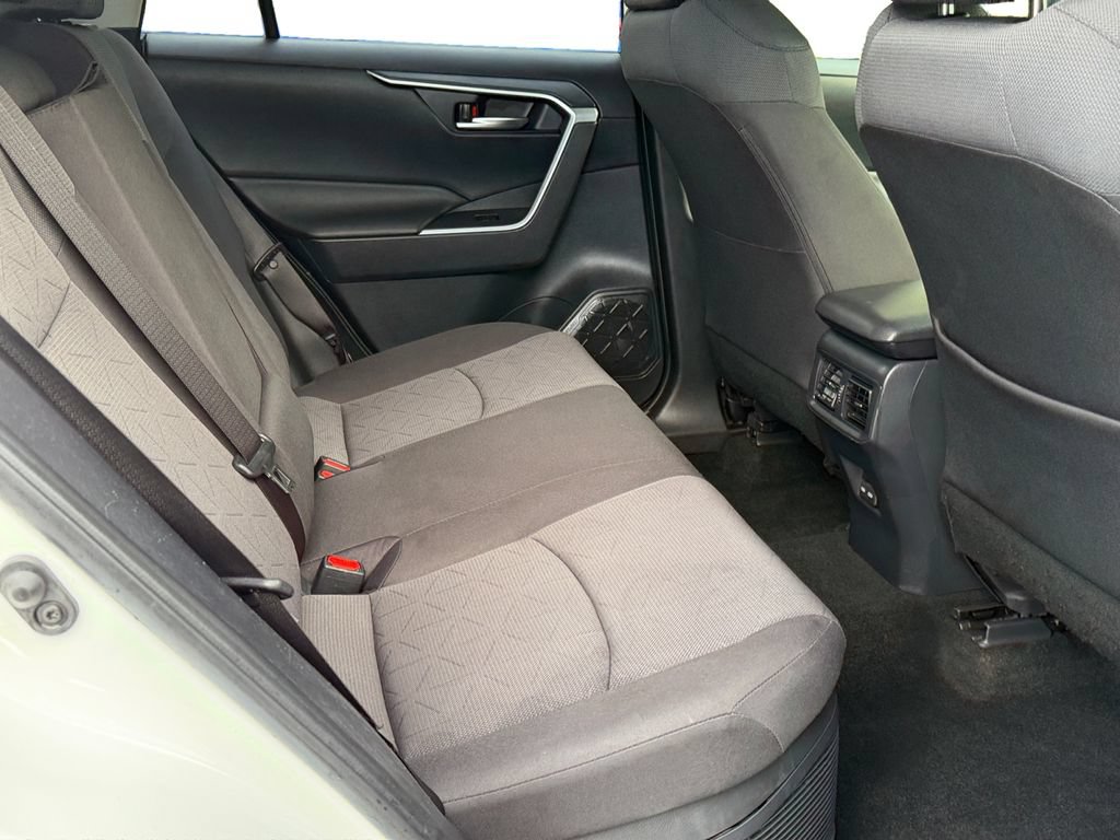 Used 2024 Toyota RAV4 XLE w/ Convenience Package AWD/4WD image 10