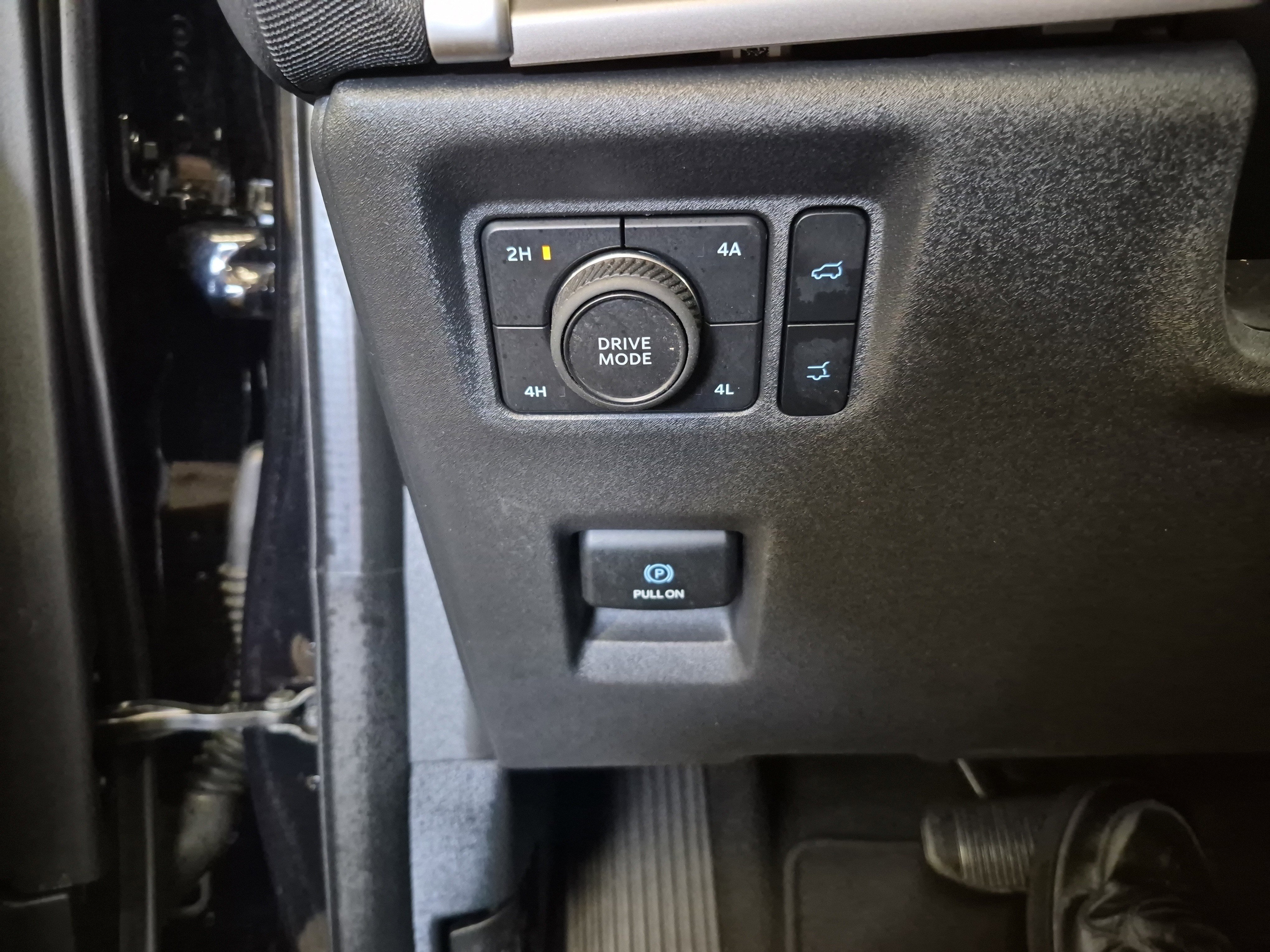 Used 2025 Ford Expedition Max Active AWD/4WD image 26