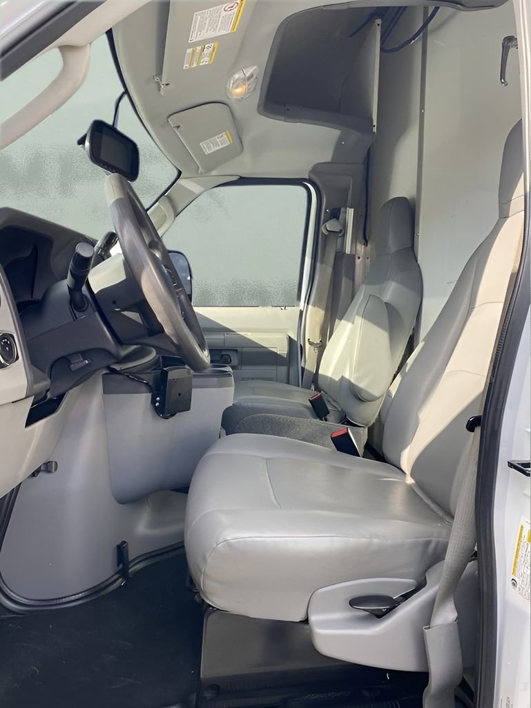 Used 2024 Ford E-350 and Econoline 350 Super Duty w/ Power Windows & Locks Group RWD image 11