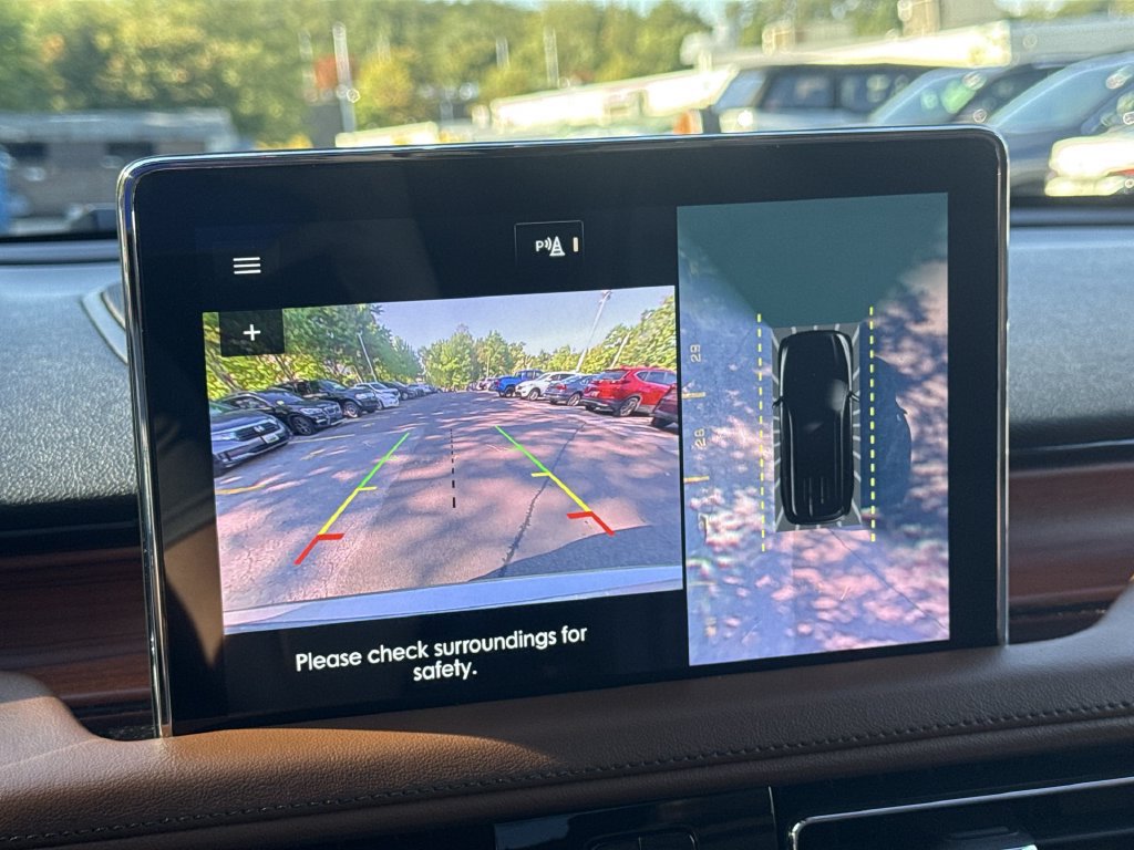 Used 2020 Lincoln Aviator Grand Touring w/ Equipment Group 301A AWD/4WD image 23