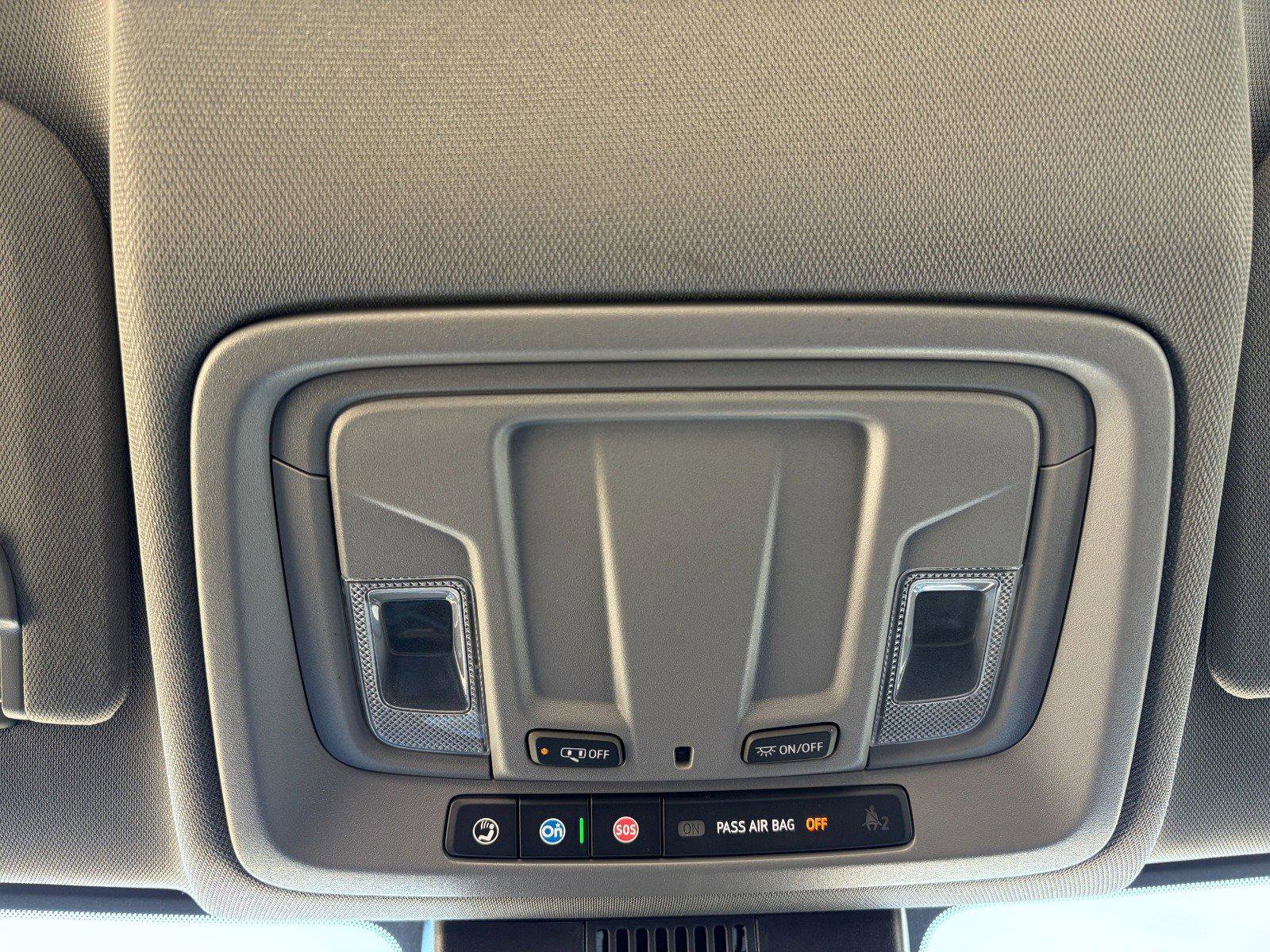 Used 2024 Chevrolet Silverado 2500 W/T image 16