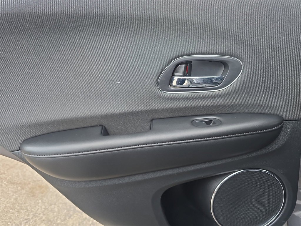 Used 2019 Honda HR-V EX image 26
