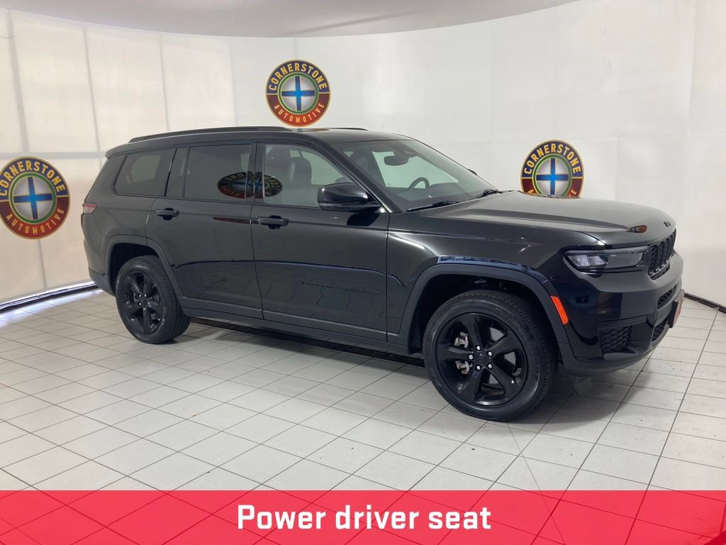 Used 2023 Jeep Grand Cherokee L Laredo AWD/4WD image 21