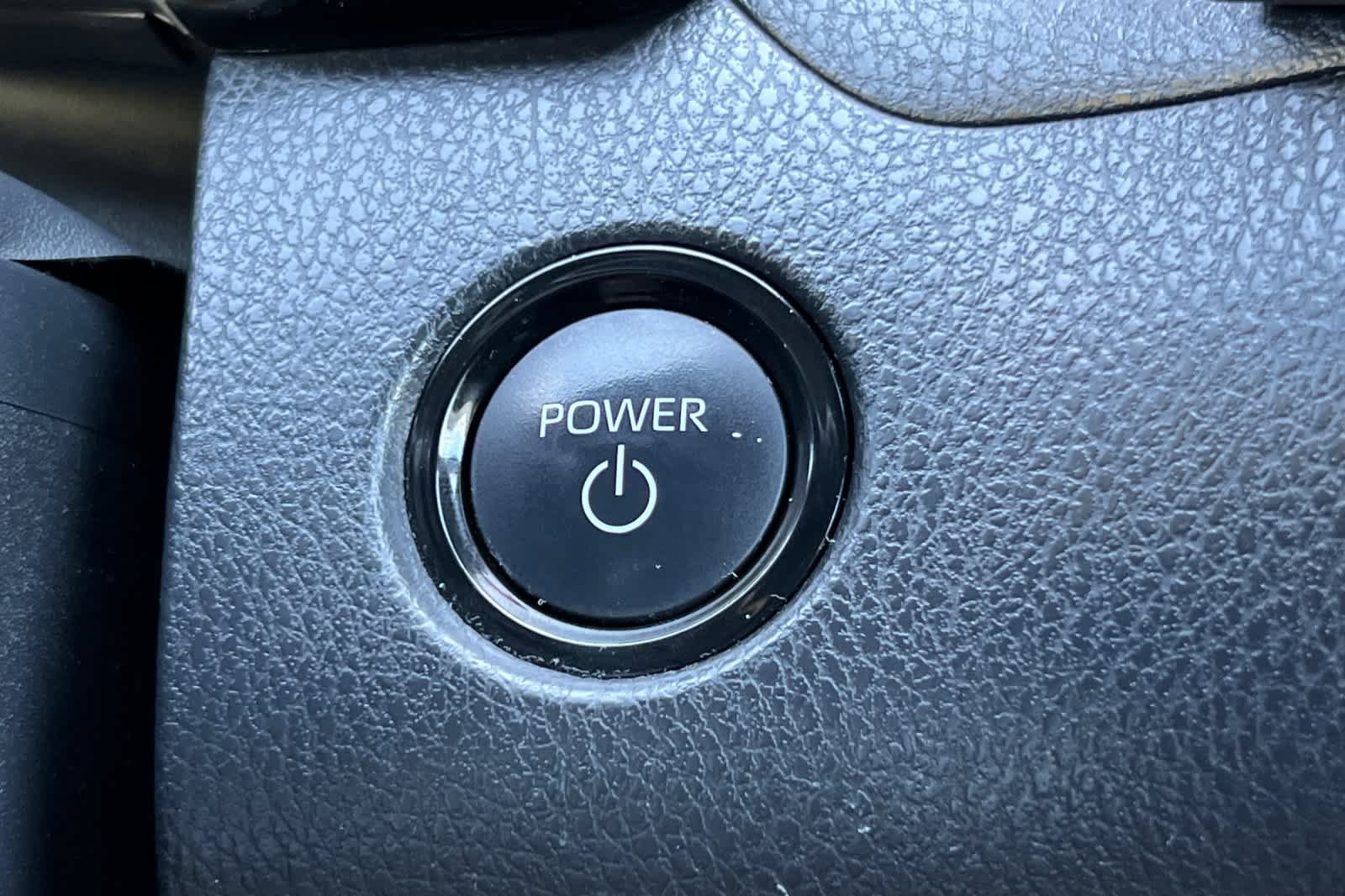 Used 2025 Toyota Camry LE FWD image 23
