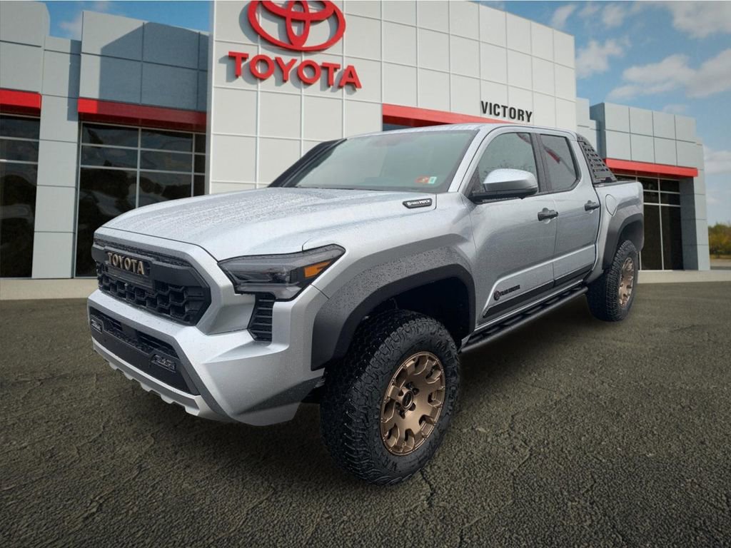 New 2025 Toyota Tacoma Trailhunter image 7