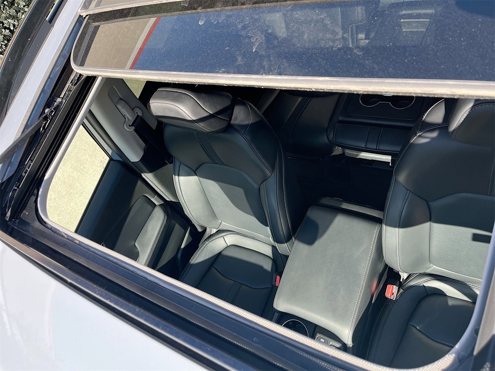 Used 2024 Honda Pilot Touring image 23