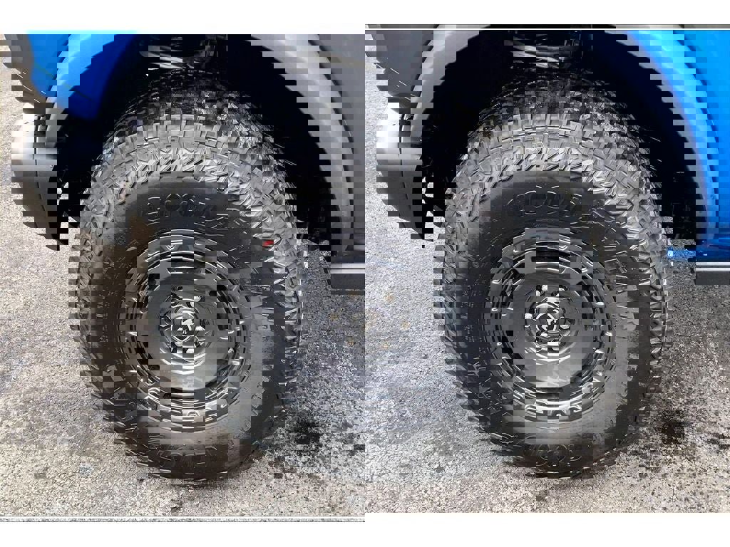 New 2025 Ford Bronco Badlands w/ Sasquatch Package image 27