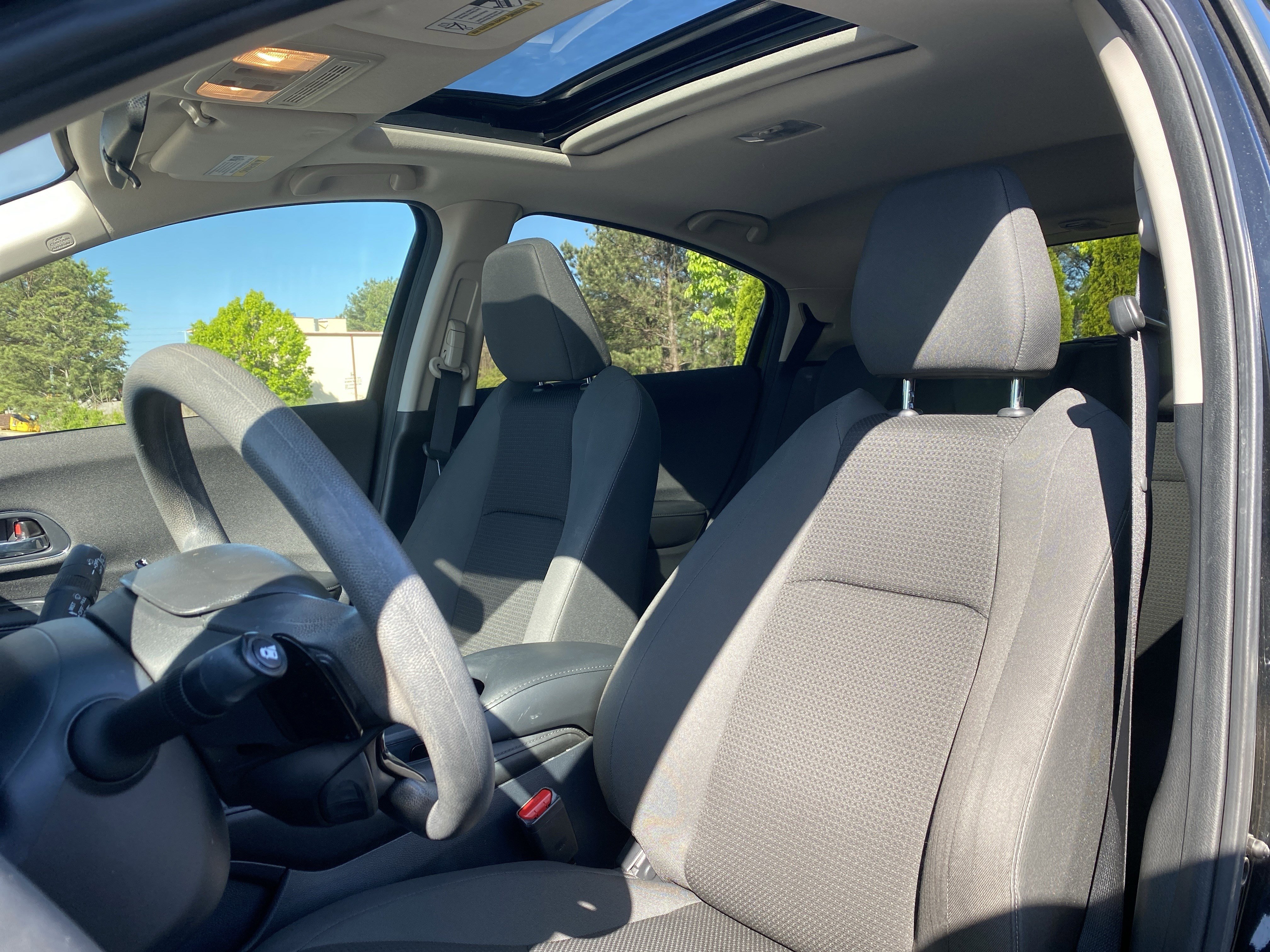 Used 2022 Honda HR-V EX image 7