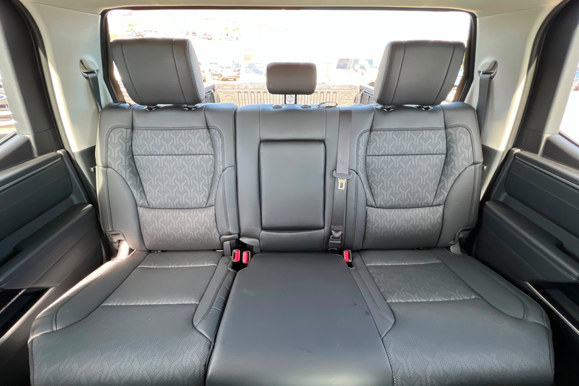 Used 2024 Toyota Tundra Limited AWD/4WD image 25