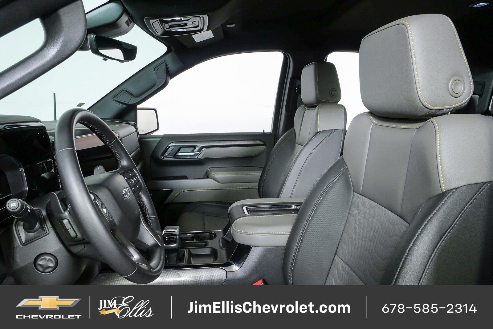 Certified 2022 Chevrolet Silverado 1500 ZR2 w/ Technology Package AWD/4WD image 5