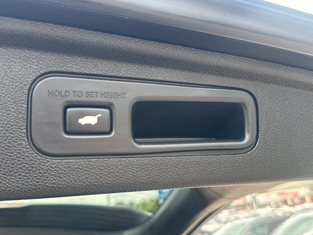 Used 2025 Honda Odyssey EX-L image 8