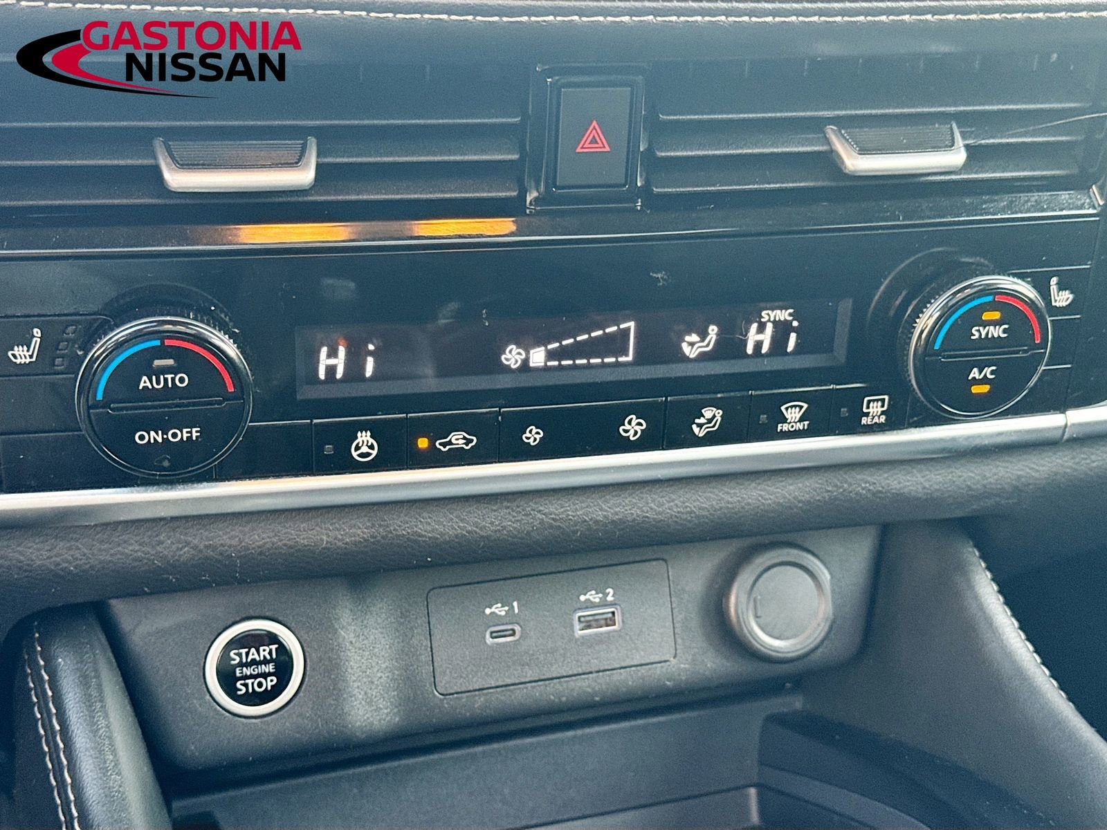 Used 2023 Nissan Rogue SL image 19