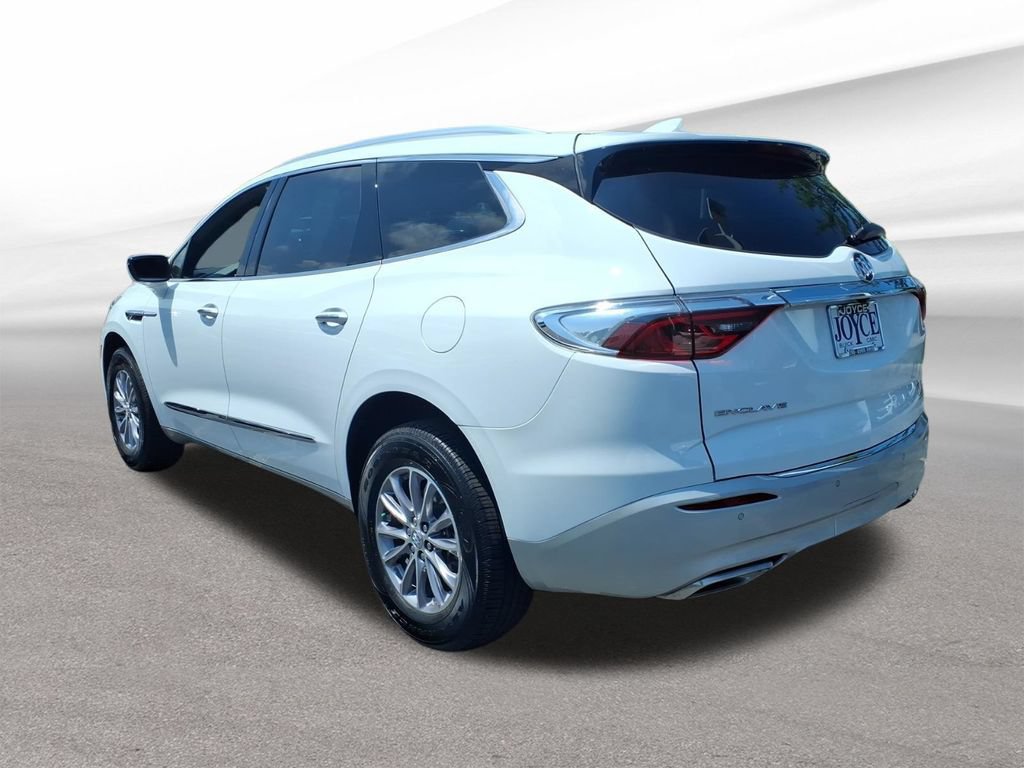 Certified 2024 Buick Enclave Essence FWD image 3