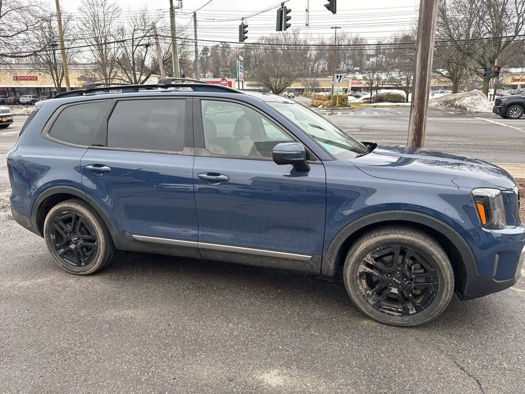 Used 2023 Kia Telluride EX X-Line image 1