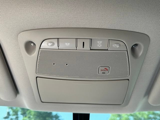 Used 2019 Nissan Pathfinder SL AWD/4WD image 38