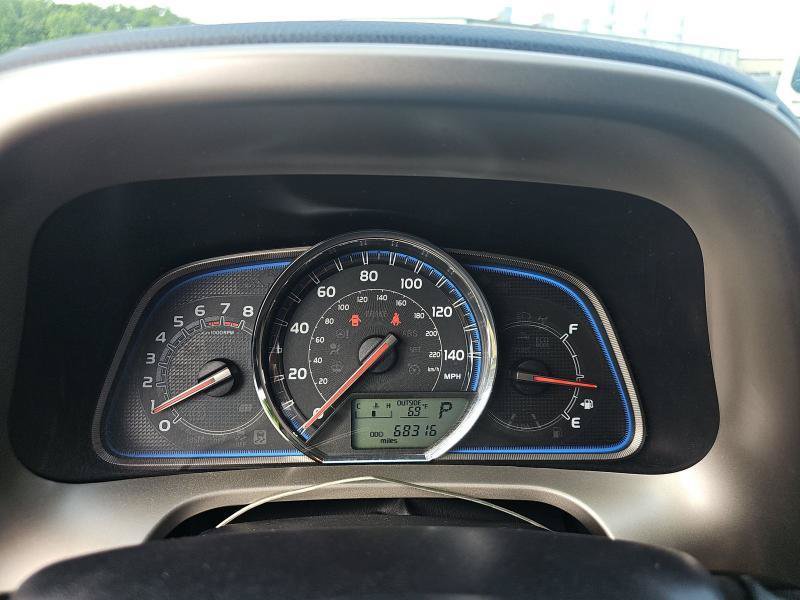 Used 2015 Toyota RAV4 Limited w/ Technology Package AWD/4WD image 9