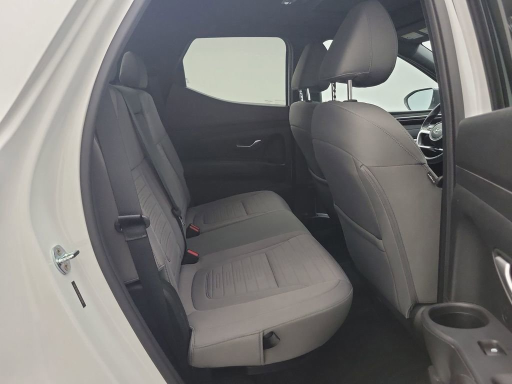 Used 2022 Hyundai Santa Cruz SEL Premium image 24