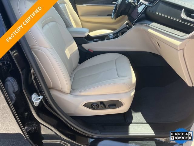 Certified 2025 Jeep Grand Cherokee L Limited w/ Luxury Tech Group II AWD/4WD image 25