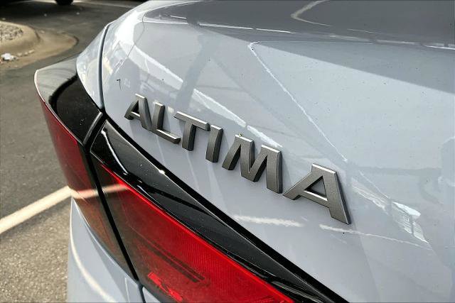 Certified 2024 Nissan Altima 2.5 SR FWD image 10