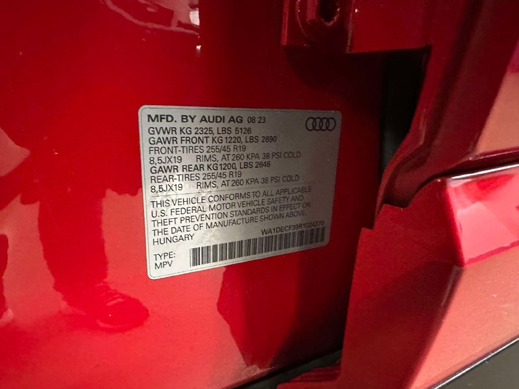 Used 2024 Audi Q3 2.0T Premium AWD/4WD image 39