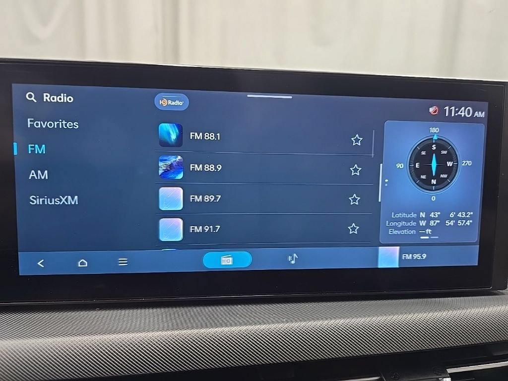 Used 2025 Hyundai Sonata SEL FWD image 32