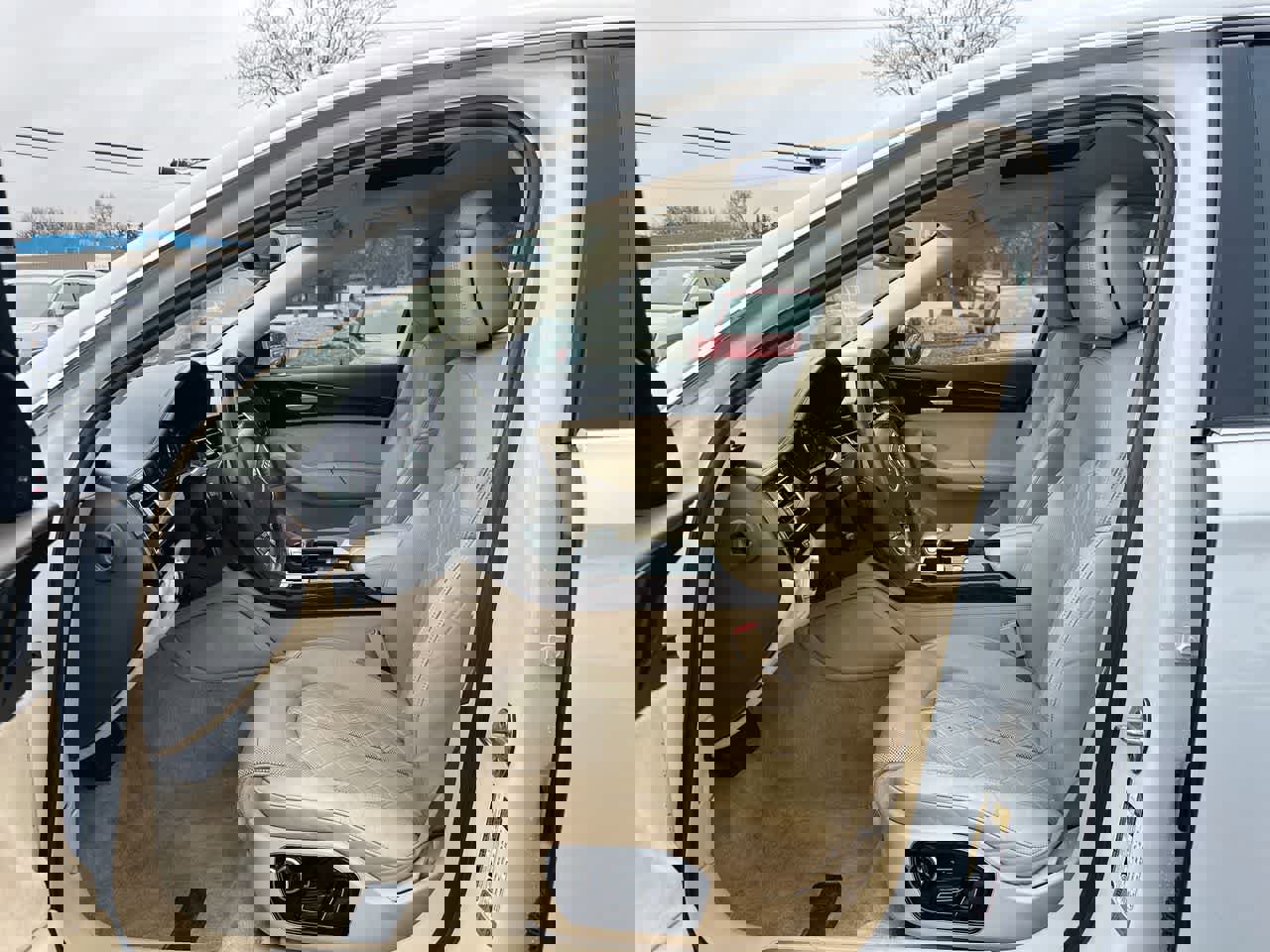 Used 2015 Audi A8 L 3.0T w/ Premium Package image 21